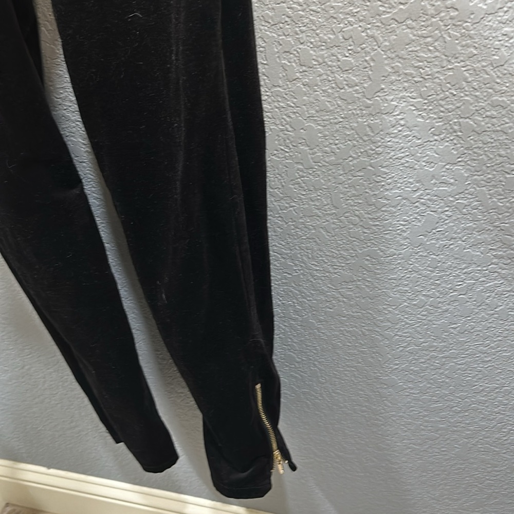 White House Black Market 2 pc Velvet suit sz 6 - Picture 8 of 8